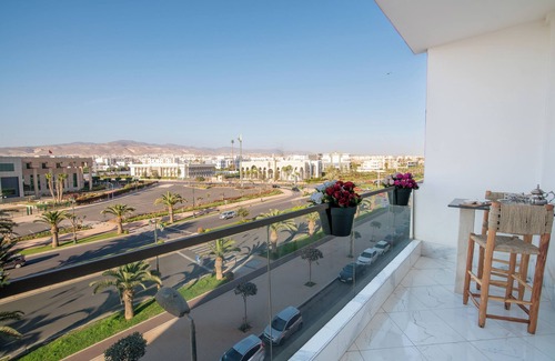 Haut Founty Apartamento | Luxurious apartment in the city center with city view and unlimited 100mbps wifi