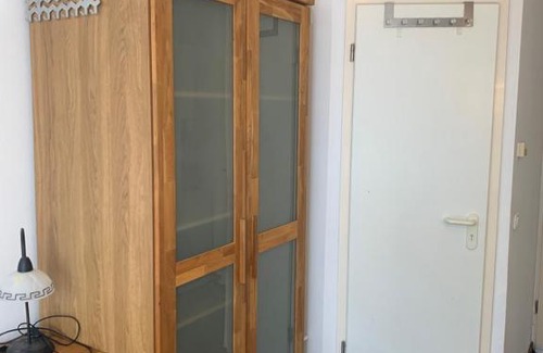 Regensburg Apartamento | Luxurious Apartment , Next to University& WIFI, Free Parking, Bed&Matress