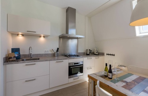 Dishoek Apartamento | Lujoso apartamento en Koudekerke con parking