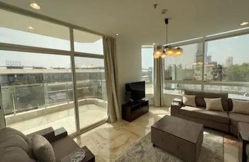 Ash Shati Apartamento | Luxurious Apartment Partial Sea View