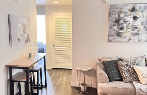 Glendale Apartamento | Luxurious Apartment/Resort Style/King Bed/Glendale
