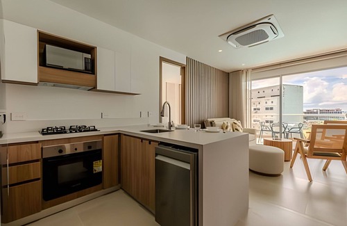 Zona Norte Apartamento | Lujoso A Estrenar/Oasis Laguna Cristalina 2BR