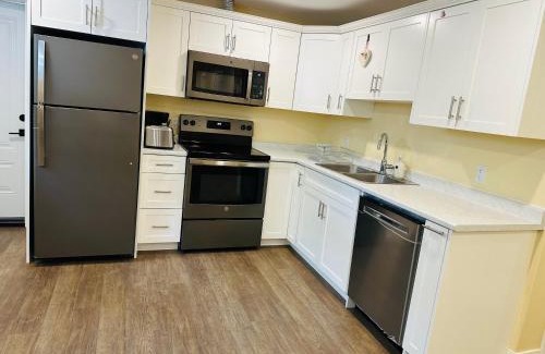 Charlottetown Apartamento | Luxurious Basement Retreat