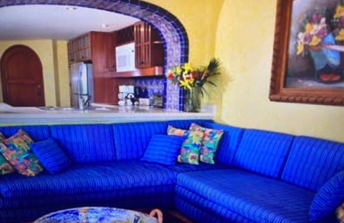 Puerto Aventuras Condominio | Luxurious beachfront condo on Riviera Maya, 2 bdrm, large balconies, 1575 sq ft