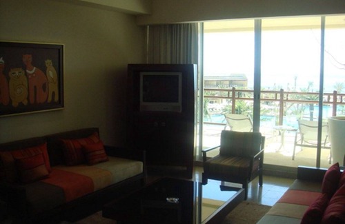 Zona Hotelera Hotel | De lujo frente al Resort - Grand Mayan Los Cabos