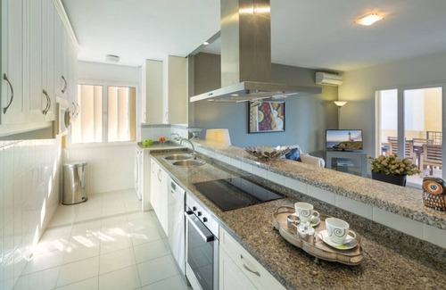 La Cala de Mijas Apartamento | 3 bedroom beachfront apartment La Cala de Mijas