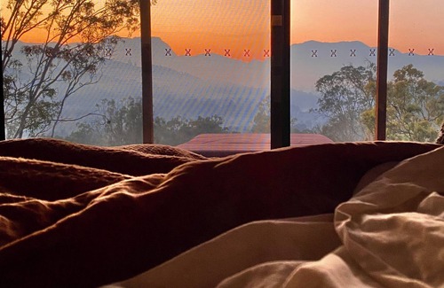 Darlington Cabina | Luxurious cabin designed to capture the breath-taking mountain views.