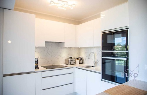 La Croix des Gardes Apartamento | Luxurious Cannes partment, SEA VIEW And INFINITY SWIMMING POOL