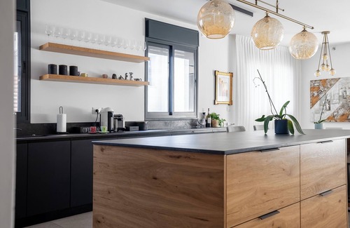 Ra'ananna Apartamento | Luxurious Central Raanana Flat