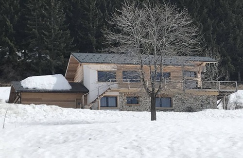Aime Chalet De Esquí | Lujoso chalet reformado (250m2, 4 *) al pie de las pistas de La Plagne, magnífica vista.