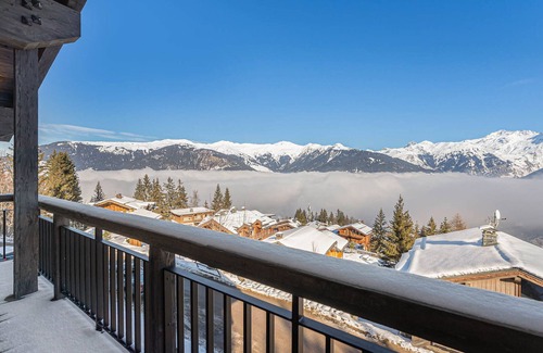 Courchevel Chalet De Esquí | Chalet de lujo con piscina, cine, sauna y servicio completo en Courchevel
