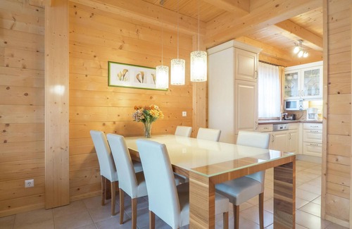Frantschach-Sankt Gertraud Chalet De Esquí | Luxurious chalet with wellness & beautiful view