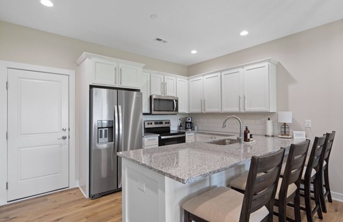 Booneville Casa | Luxurious Comfort & Convenience
