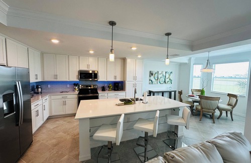 Biggar Condominio | Luxurious Condo in Babcock w/ Golf, Heated Pools, Hot Tub, Pickle ball, & Tennis