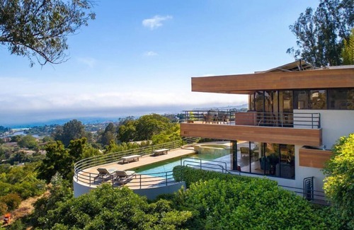 Eucalyptus Hill Casa | Luxurious Contemporary Home with Spectacular Views