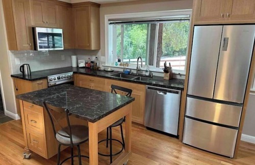 Saratoga Casa | Luxurious Cottage in Saratoga