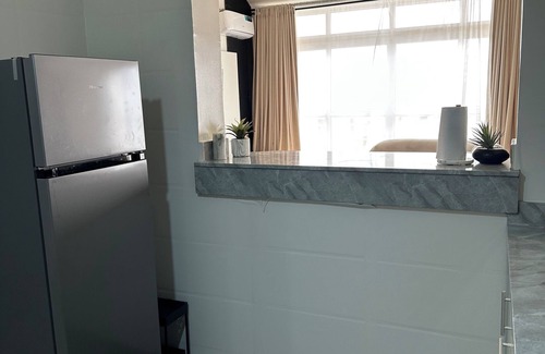 Ofin Apartamento | Luxurious Cozy Modern 3 Bedroom Penthouse Apartment in a Secured Estate