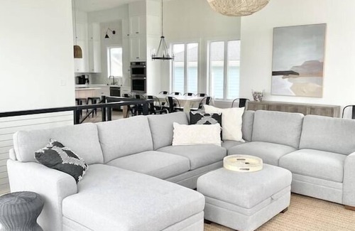 Dewey Beach Casa | Luxurious Dewey Beach Home: Ocean Views, Pool, Hot Tub & Near North Indian Beach