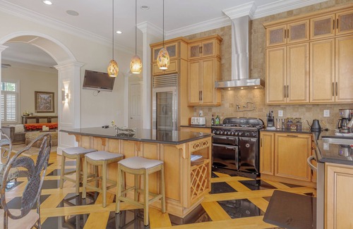 Southside Casa | Luxurious downtown retreat located in Greensboro NC!