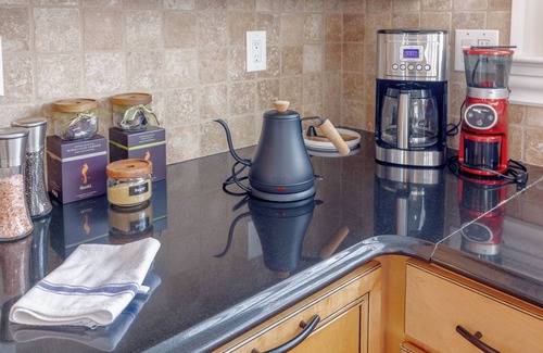 Southside Casa | Luxurious downtown retreat located in Greensboro NC!