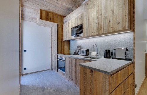 Le Fornet Apartamento | Val d'Isère: Dúplex para 8 con Sauna, Balcón, Chimenea y Aparcamiento