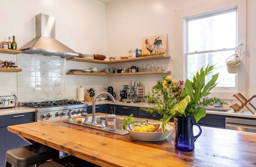 Montezuma Casa | Luxurious Family Escape with Small Town Charm