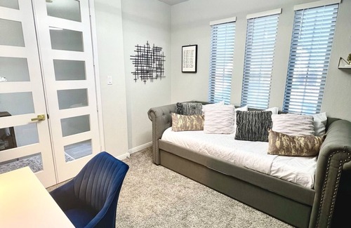 San Antonio Casa | Luxurious Family Retreat-Near Sea World - BRAND NEW HOME