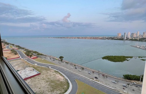 Cabanga Apartamento | Luxurious Flat with Stunning View!