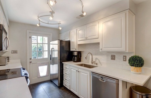 Historic District - North Casa | Luxurious & Fun, Roof top deck, Heated Pool Access