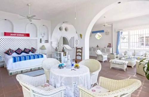 La Condesa Casa | Lujosa casa de "Juan Gabriel" en Bahía de Acapulco
