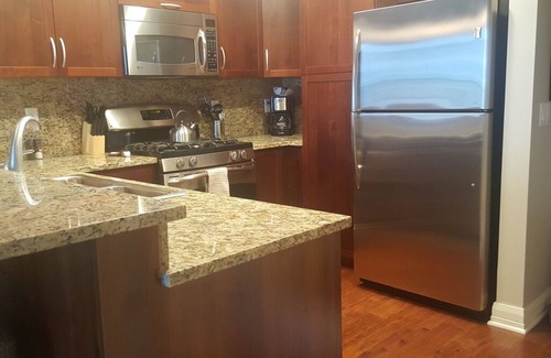Downtown Las Vegas Condominio | Luxurious Hi-Rise Living