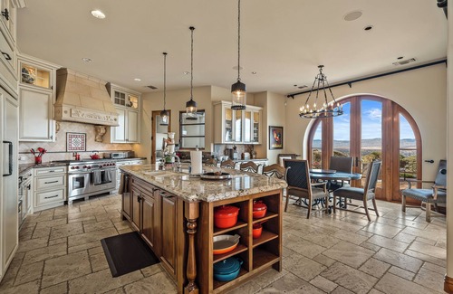 Mirada Estates Casa | Luxurious Hillside 5-bedroom estate with Access to Ritz Carlton in Rancho Mirage