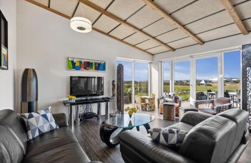 Lodbjerg Hede Casa | Luxurious Holiday Home With Sauna And 5-Person Outdoor Spa -1018