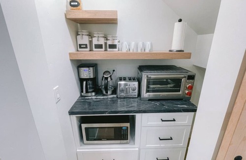 Oceano Casa | New Luxurious Home! Hot Tub! 2 min walk to Beach!
