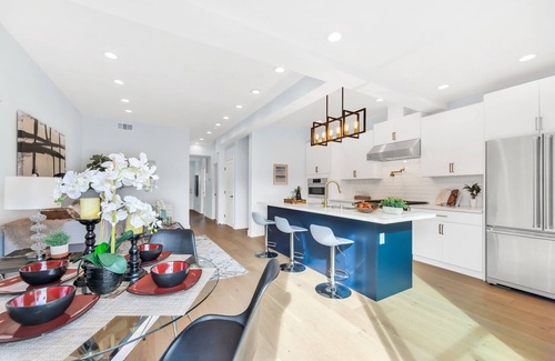 Bernal Heights Casa | Luxurious Home -View of San Francisco-30 day Rental