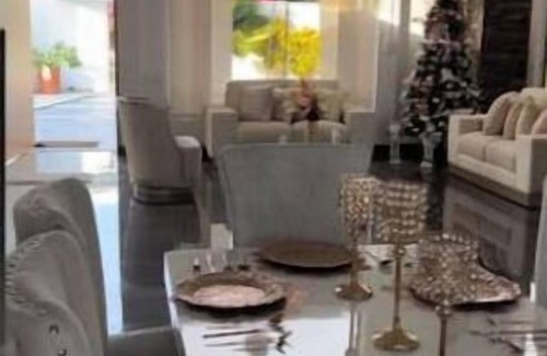 Narino Casa | Lujosa casa en condominio