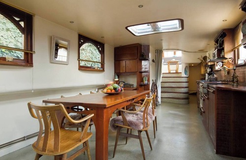 Jordaan Alquiler De Eote | Luxurious Houseboot with jacuzzi in the Historic Amsterdam Canals