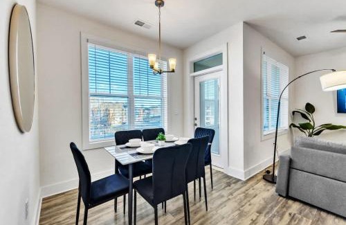 Hayes Apartamento | Luxurious King 3BR Suite Mins to Downtown Durham!