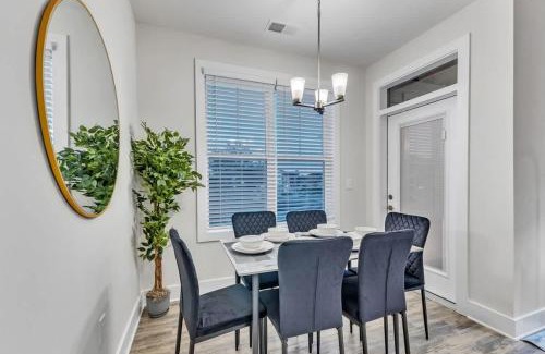 Hayes Apartamento | Luxurious King 3BR Suite Mins to Downtown Durham!