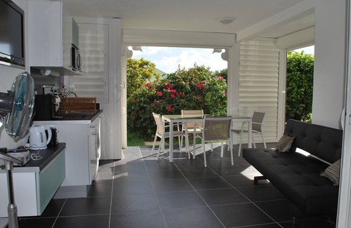 Saint-Francois Apartamento | Villa de lujo en la parte inferior de Anse des Rochers con playa, vista al mar y piscina
