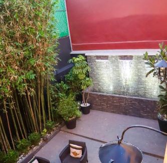Coyoacan Casa | Luxurious Mid Century Modern folk art home