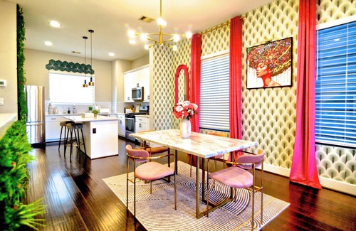 East Downtown Houston Casa | Luxurious Modern 3 Story Haven, East Downtown - City Views - minutes to downtown