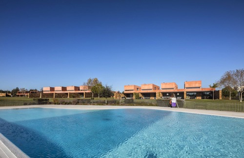 Vilamoura Casa | Lujosa casa moderna en L'Orangerie, prestigiosa residencia privada con piscina