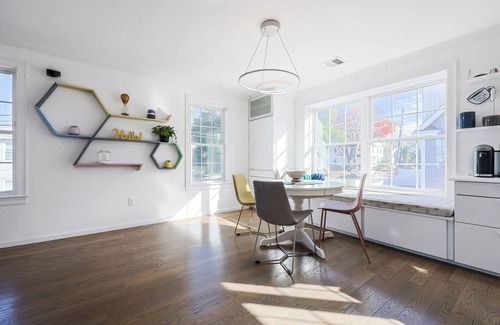 Quincy Casa | Luxurious Modern Smart Home in Quincy, near Beach and Boston