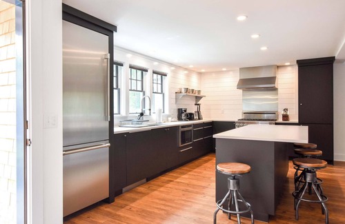 South Orleans Casa | Luxurious, Modern Walk to Water!