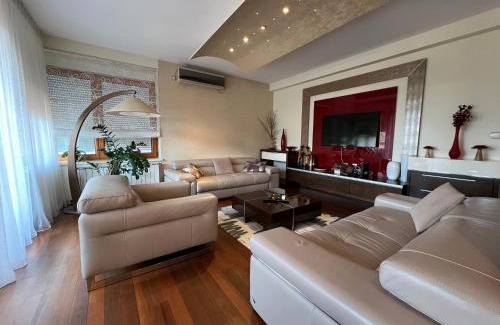 Novi Sad Apartamento | Luxurious Oasis