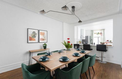 Ville-Marie Apartamento | Luxurious Old Montreal Parking Patio 10 Guests