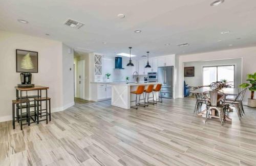 Scottsdale Estates Ten Casa | Luxurious Old Town Remodel Home W Heated Pool