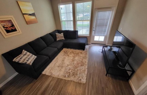 Southeast Orlando Apartamento | Luxurious one bedroom apartment