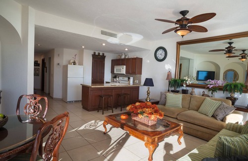 Puerto Penasco Condominio | Penthouse de lujo Sonoran Sun Beach Front Condo 2BD / 2BA capacidad 6 personas